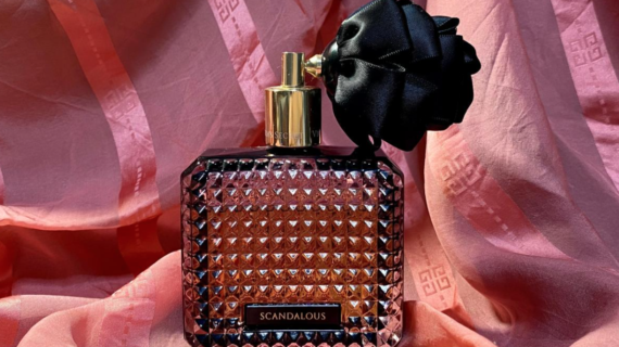 Victoria’s Secret Scandalous, Parfum Manis Yang Tahan Lama Seharian